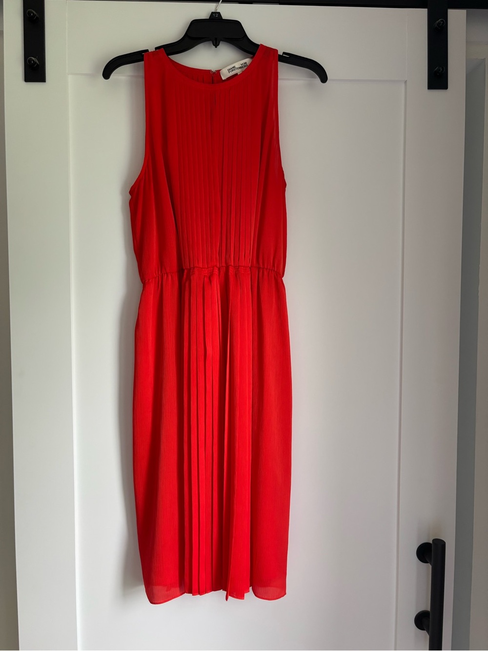 Diane Von Furstenberg Red Pleated Sleeveless Midi Dress